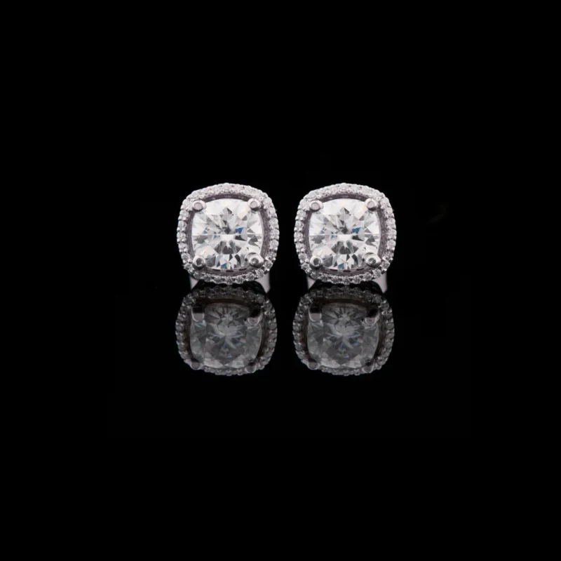 Bayon Light Vault Earring No. 01150, approved ARIYA catalog object.